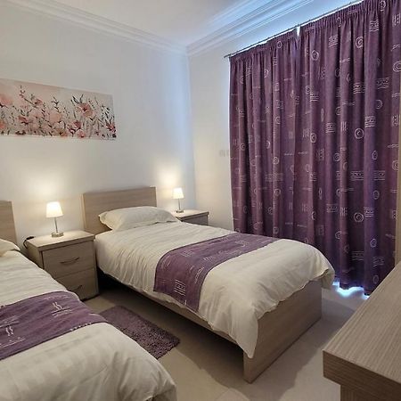 Lovely Apartment With Side Sea View St. Paul's Bay Esterno foto